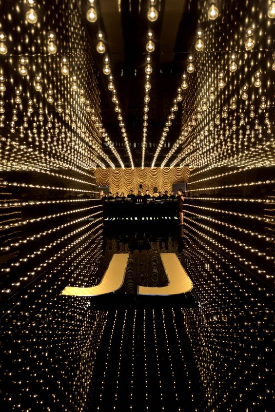 爱迪生灯泡氛围灯工程效果图